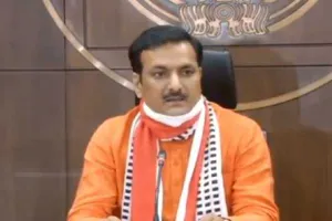 कृषि कानून की वापसी मजबूरी का नहीं बल्कि पीएम का साहसिक फैसला: सतीश द्विवेदी