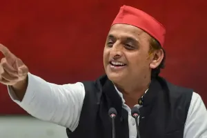 मिशन 2022: सपा ने जारी किया एक नया चुनावी गाना ‘खदेड़ा होइबे’