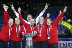 रूस ने स्विट्जरलैंड को 2-0 से हराकर बिली जीन किंग कप जीता