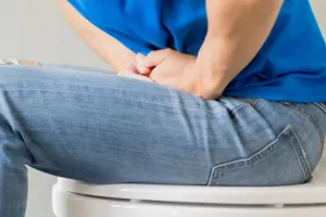 फिशर का सही समय पर कराएं इलाज, आहार में रखें ध्यान