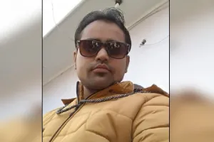 पीलीभीत: पारिवारिक कलह से तंग आकर सेवानिवृत्त शिक्षक के पुत्र ने फंदा लगाकर दी जान