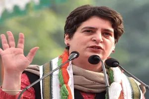 प्रियंका गांधी बोलीं- उत्तर प्रदेश में महिलाएं कहीं भी सुरक्षित नहीं
