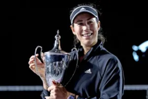 कोंटावीट को हराकर मुगुरुजा ने डब्ल्यूटीए फाइनल्स खिताब जीता