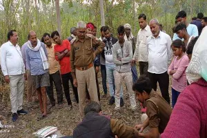 अयोध्या: गन्ने के खेत में झुलसकर अधेड़ व उसकी चार बकरियों की हुई मौत