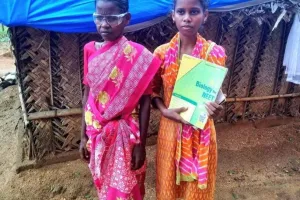 आंधी के बीच जलता दिया: 12वीं के बाद NEET पास करने वाली पहली छात्रा एम सांगवी की आंखों में पल रहा डॉक्टर बनने का सपना