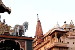 कृष्ण जन्मभूमि को मुक्त कराने के लिए राजधानी में बने न्यायालय