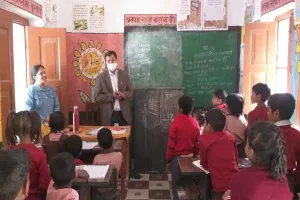 अमेठी: जिलाधिकारी ने किया 4 विद्यालयों का स्थलीय निरीक्षण