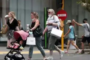 न्यूजीलैंड ने जनवरी से अपनी सीमाएं फिर से खोलने का किया ऐलान