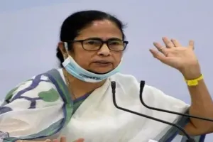 ममता बनर्जी ने कृषि कानूनों को निरस्त करने पर कहा- भाजपा की क्रूरता से विचलित नहीं हुए‍ किसान
