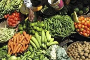 कांग्रेस ने कहा- महंगी सब्जी ने बिगाड़ दिया है हर घर का बजट