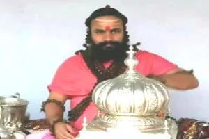 शहीद परिवार राष्ट्र की संपत्ति, इनका सम्मान सबका कर्तव्य: स्वामी भवानीनंदन