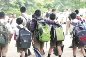 हल्द्वानी: पौने दो साल बाद पुरानी समय सारिणी से खुले स्कूल