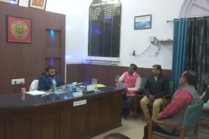 बरेली: ‘मंडी के बाहर व्यापारियों से शुल्क लेना उचित नहीं’