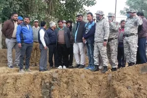 बरेली: डेलापीर तालाब को पाटकर माफिया ने की कब्जे की कोशिश