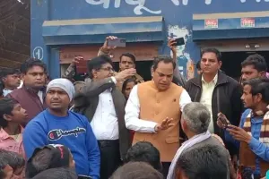 बरेली: फोर्स की घेराबंदी से बिचपुरी में दहशत, घरों में दुबके ग्रामीण