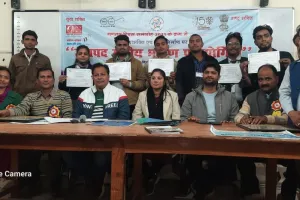 बरेली: जनपद स्तरीय भाषण प्रतियोगिता में अनुराधा प्रथम