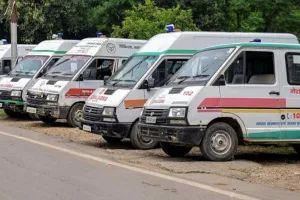 108 एम्बुलेंस में ईएमटी ने गर्भवती का कराया सुरक्षित प्रसव