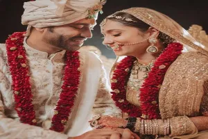 टीवी की पॉपुलर एक्ट्रेस अंकिता लोखंडे बनीं दुल्हन, बॉयफ्रेंड विक्की जैन से की शादी, फोटो वायरल