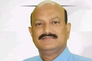 पीलीभीत: सपा नेता आजम मीर खां के गिरफ्तारी वारंट पर सुप्रीम कोर्ट से स्टे