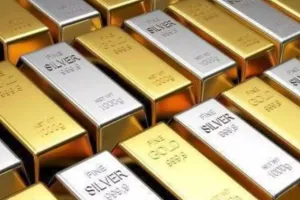 सोना फिसला, चांदी ने पकड़ी तेजी, जानें आज के दाम
