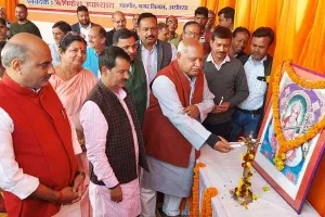 सुविधाएं उपलब्ध कराने में प्रगति कर रहा नगर निगम: लल्लू सिंह