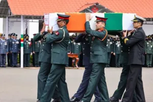 कुन्नूर हेलीकॉप्टर हादसा: स्क्वॉड्रन लीडर कुलदीप सिंह के गांव में अंतिम संस्कार की तैयारियां शुरू