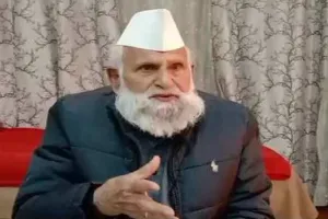 मुरादाबाद : सपा सांसद के बिगड़े बोल- शादी में विलंब पर आवारागर्दी करेंगी लड़कियां