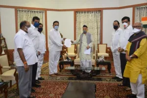 एमवीए प्रतिनिधिमंडल ने की राज्यपाल से मुलाकात, विधानसभा अध्यक्ष का चुनाव कराने की मांगी अनुमति