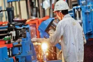 ओमीक्रोन वेरिएंट से 2022 में जारी रहेगा आतिथ्य उद्योग का संघर्ष