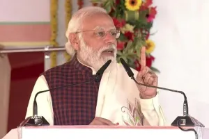 PM Modi In Shahjahanpur: पीएम मोदी ने किया गंगा एक्सप्रेस-वे का शिलान्यास, बोले- अब यूपी को मिलेगी नई गति