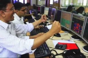 सेंसेक्स की शीर्ष 10 में से सात कंपनियों का बाजार पूंजीकरण 2.28 लाख करोड़ रुपये बढ़ा