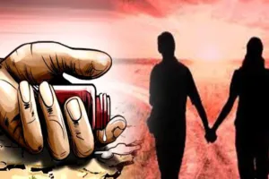 दम तोड़ती‍ं 7 जन्मों का साथ निभाने की रश्में… झगड़े के बाद किसी और के साथ गई पत्नी, पति ने बेटे को जहर देकर खुद भी जान देने की कोशिश की