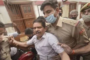 लखनऊ: पूर्व आईपीएस अमिताभ ठाकुर की दूसरी जमानत अर्जी भी खारिज