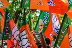 पूर्व राज्य मंत्री और पूर्व आईपीएस समेत कई दलों के नेता भाजपा में शामिल