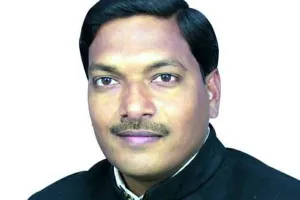 भाजपा ने आरक्षण के नाम पर लखनऊ में निषादों को बुलाकर दिया धोखा : नगीना प्रसाद