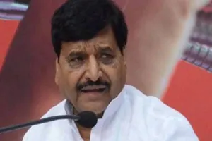 अशफाक व बिस्मिल की विरासत खतरे में : शिवपाल यादव