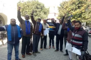 हल्द्वानी: दमुवाढूंगा स्कूल के पास हो रहे निर्माण पर भीम आर्मी आक्रोशित