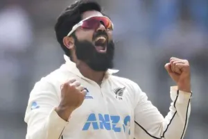 भारत के खिलाफ ‘परफेक्ट 10’ हासिल करने वाले अजाज पटेल न्यूजीलैंड की टीम से हुए बाहर