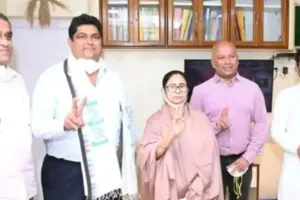 गोवा चुनाव: कांग्रेस को एक और बड़ा झटका, पूर्व कार्यकारी अध्यक्ष ने छोड़ी पार्टी, टीएमसी में हुए शामिल