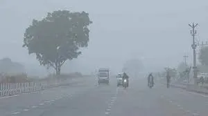 कश्मीर में लोगों को ठंड से मिली थोड़ी राहत, न्यूनतम तापमान 3.0 डिग्री सेल्सियस रहा