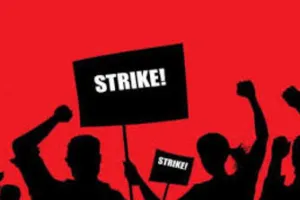 रायबरेली: सफाई कर्मी की पिटाई से नाराज चतुर्थ श्रेणी कर्मियों ने की हड़ताल