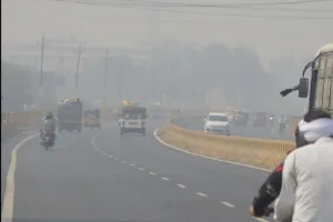 दिल्ली में वायु गुणवत्ता में मामूली सुधार, ‘खराब’ श्रेणी में दर्ज हुआ एक्यूआई