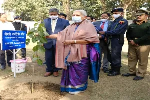 डीडीयू के दीक्षांत समारोह में पहुंची राज्यपाल, टाइफैक टेली हेल्थ कार्यक्रम का किया शुभारंभ