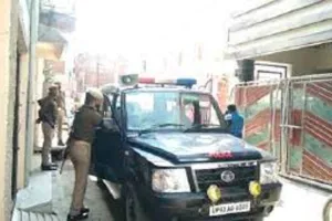 राशन वितरण में लापरवाही को लेकर झांसी प्रशासन ने अपनाया कड़ा रुख