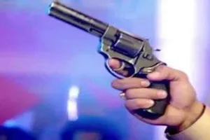 सीतापुर: प्रधान के बेटे के तिलक समारोह में हुई हर्ष फायरिंग,  विवाहित युवती की मौत