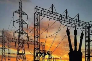 जम्मू-कश्मीर: बिजली कर्मचारियों ने खत्म की हड़ताल, लंबी बातचीत के बाद बनी सहमति