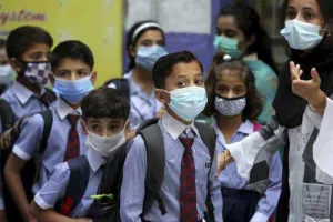 मुंबई: स्कूल पर छाया कोरोना का साया, 16 छात्र पाए गए संक्रमित