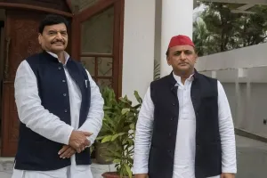 यूपी चुनाव 2022: चाचा शिवपाल से मिले अखिलेश, गठबंधन पर ट्वीट कर कही ये बात