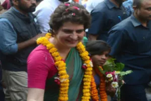 रायबरेली से प्रियंका ने शुरू किया चुनावी शंखनाद