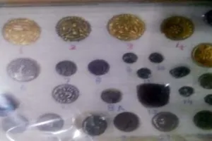 जालौन में विलक्षण मुद्राओं की लगी प्रदर्शनी